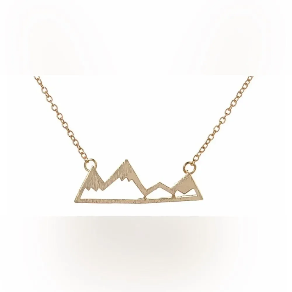 Gold Tone Mountain Necklace - Picture 3 of 6